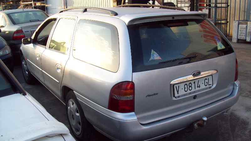 FORD MONDEO FAMILIAR 1996