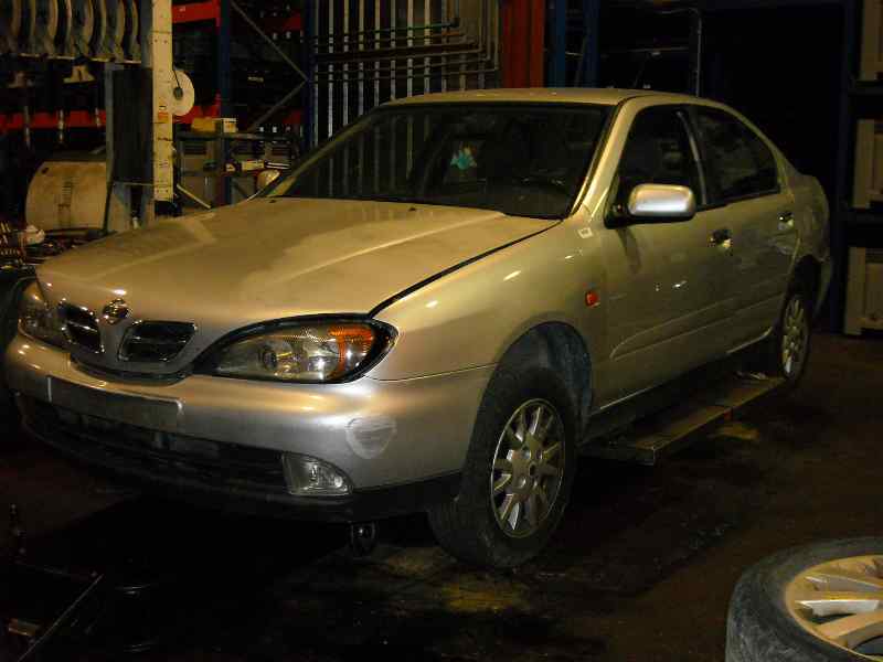 NISSAN PRIMERA BERLINA (P11) 2000