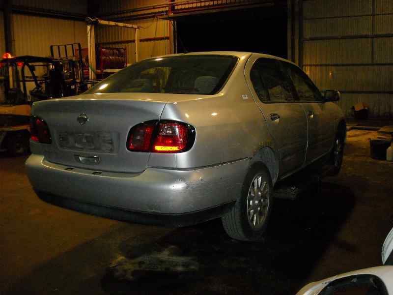 NISSAN PRIMERA BERLINA (P11) 2000