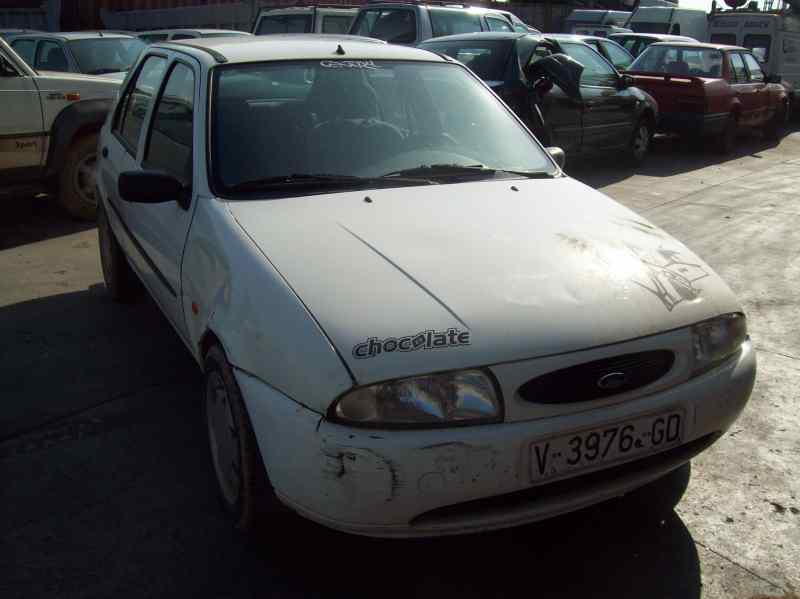 FORD FIESTA BERLINA 1995