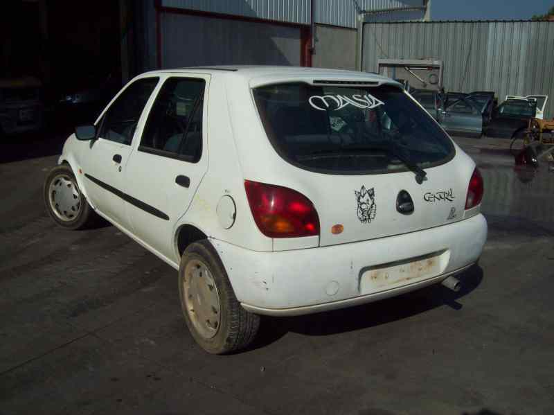 FORD FIESTA BERLINA 1995