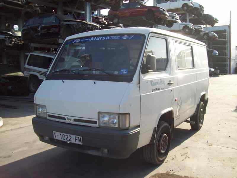 NISSAN TRADE 100 1996