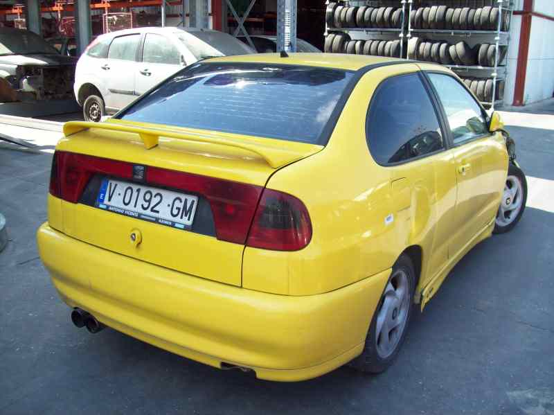 SEAT CORDOBA BERLINA 1993