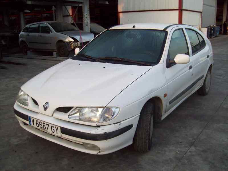RENAULT MEGANE I BERLINA HATCHBACK 1995