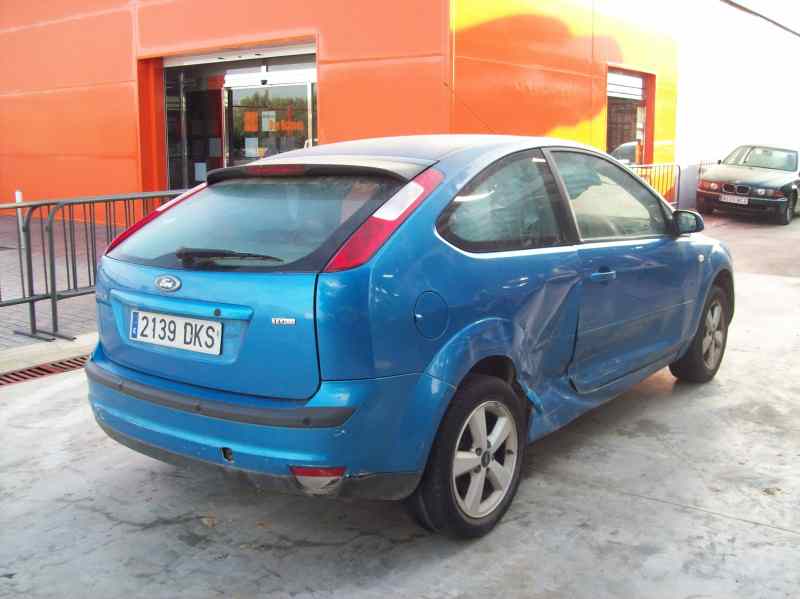 FORD FOCUS BERLINA 2004