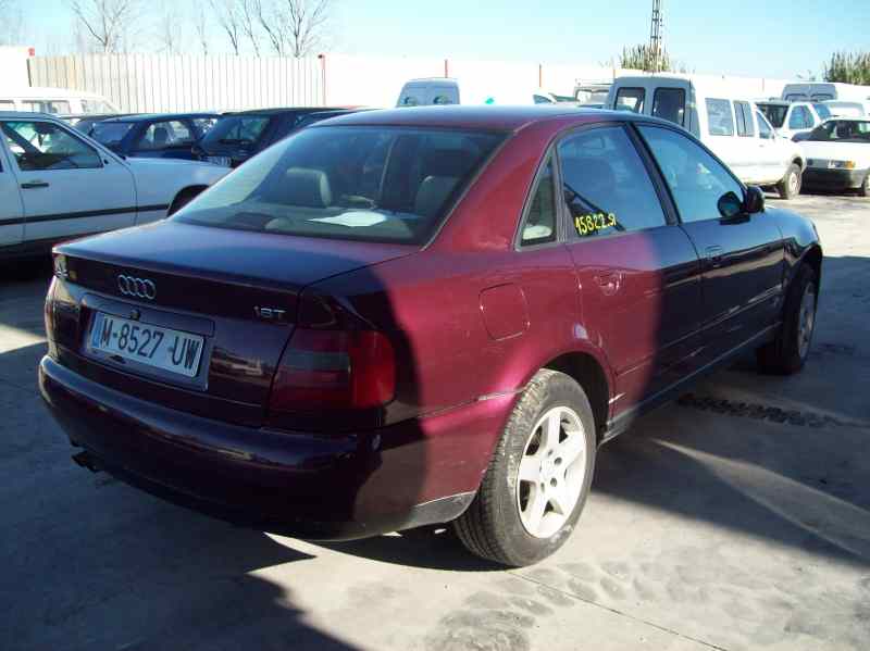 AUDI A4 BERLINA (B5) 1999