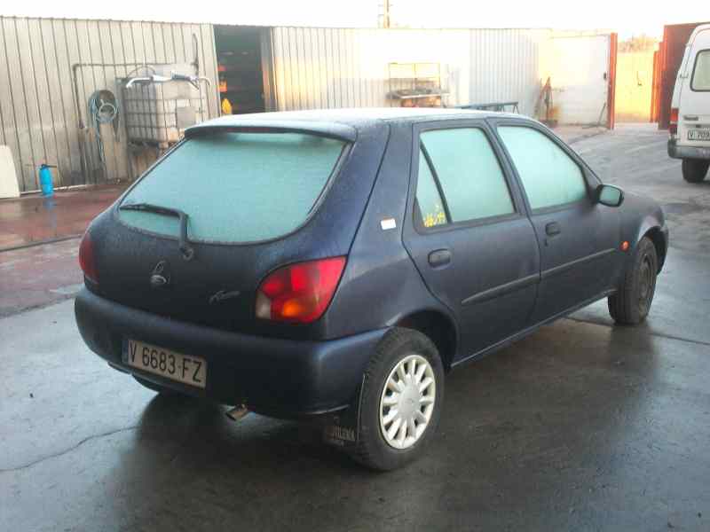 FORD FIESTA BERLINA 1995