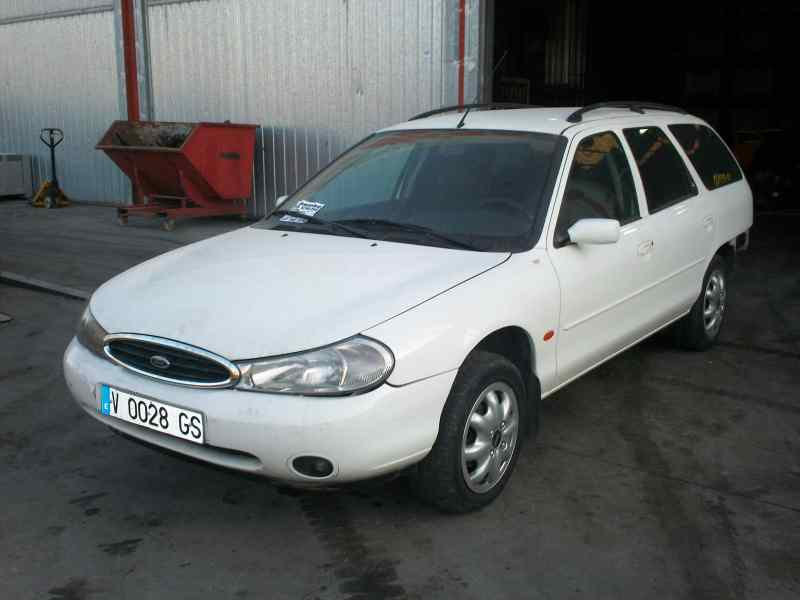 FORD MONDEO FAMILIAR 1996