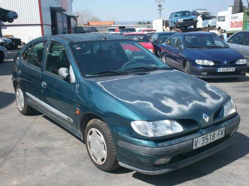 RENAULT MEGANE I BERLINA HATCHBACK 1995