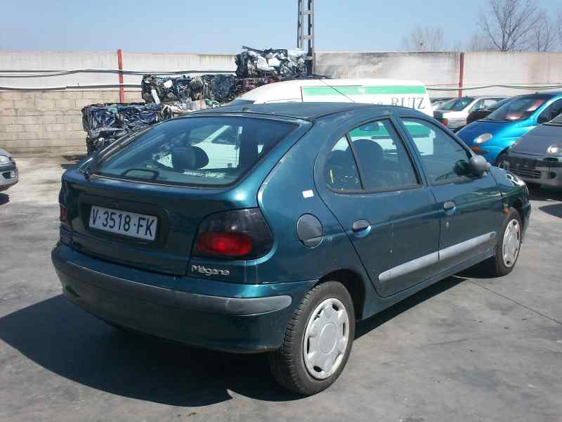 RENAULT MEGANE I BERLINA HATCHBACK 1995