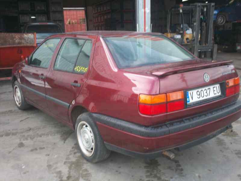 VOLKSWAGEN VENTO (1H2) 1991