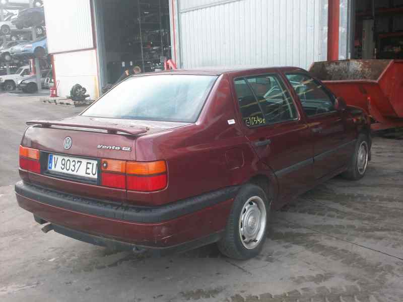 VOLKSWAGEN VENTO (1H2) 1991