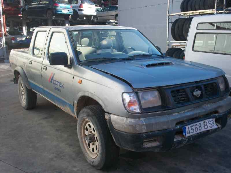 NISSAN PICK-UP (D22) 1998