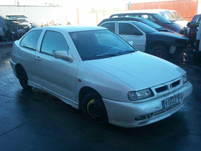 SEAT CORDOBA BERLINA 1993