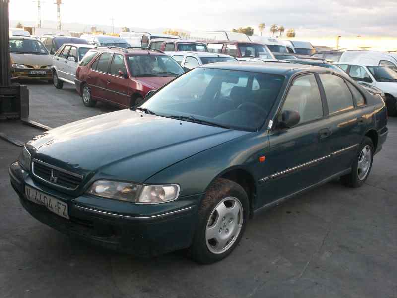 HONDA ACCORD BERLINA 1998