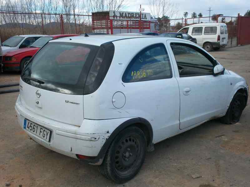 OPEL CORSA C 2003