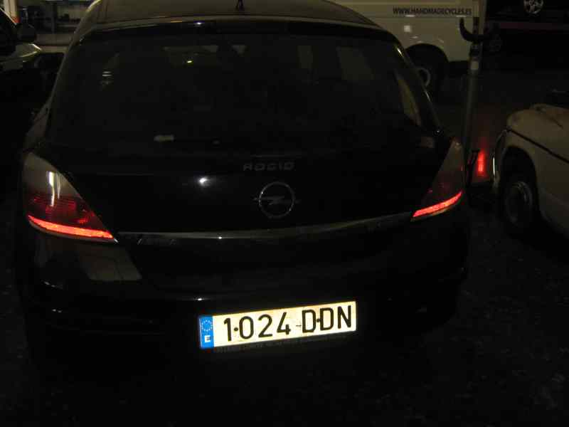 OPEL ASTRA H BERLINA 2004