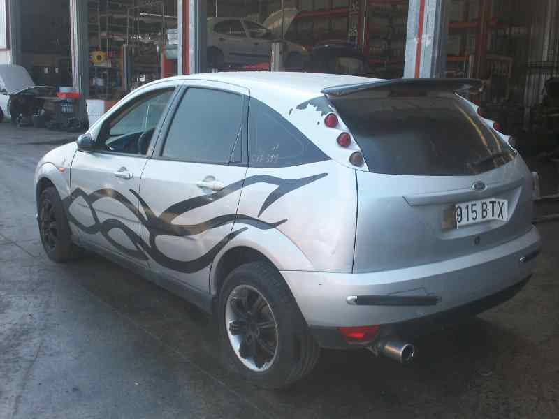 FORD FOCUS BERLINA 1998