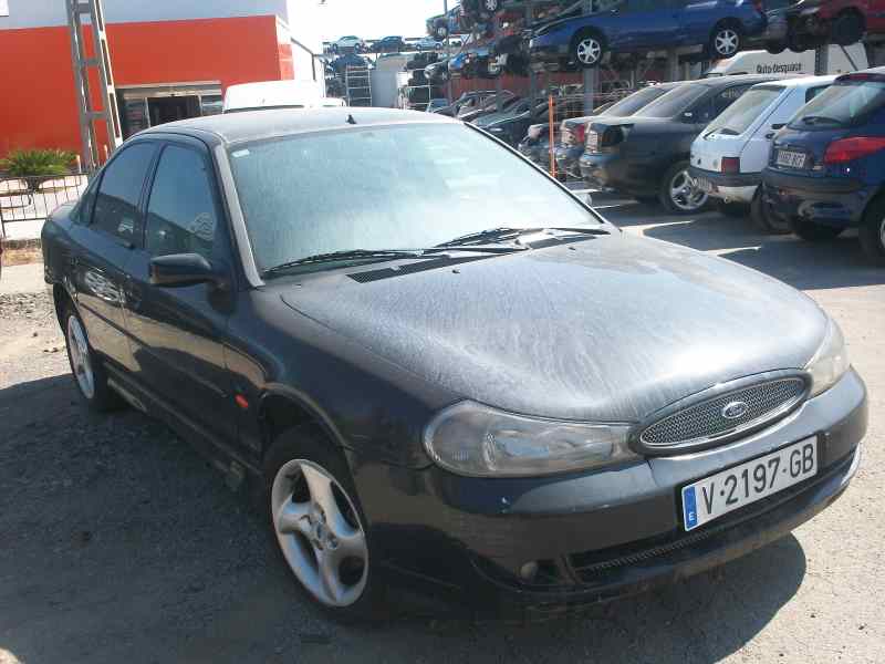 FORD MONDEO BERLINA (GD) 1996