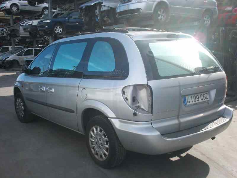 CHRYSLER VOYAGER (RG) 2001