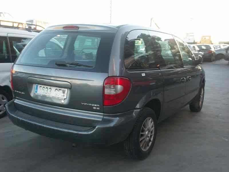 CHRYSLER VOYAGER (RG) 2001