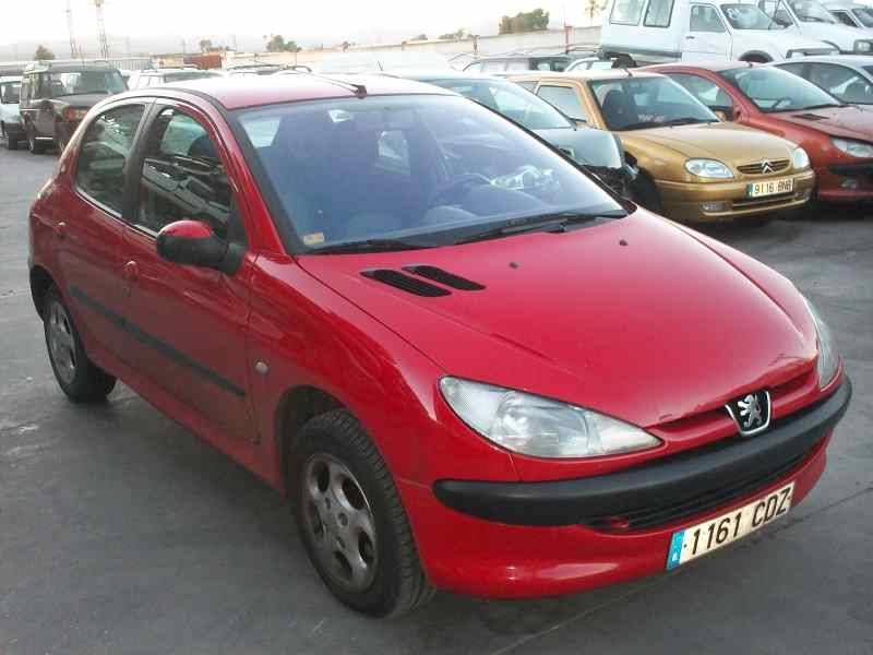 PEUGEOT 206 BERLINA 2002