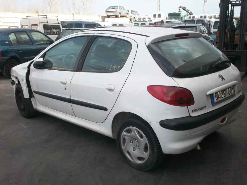 PEUGEOT 206 BERLINA 1998