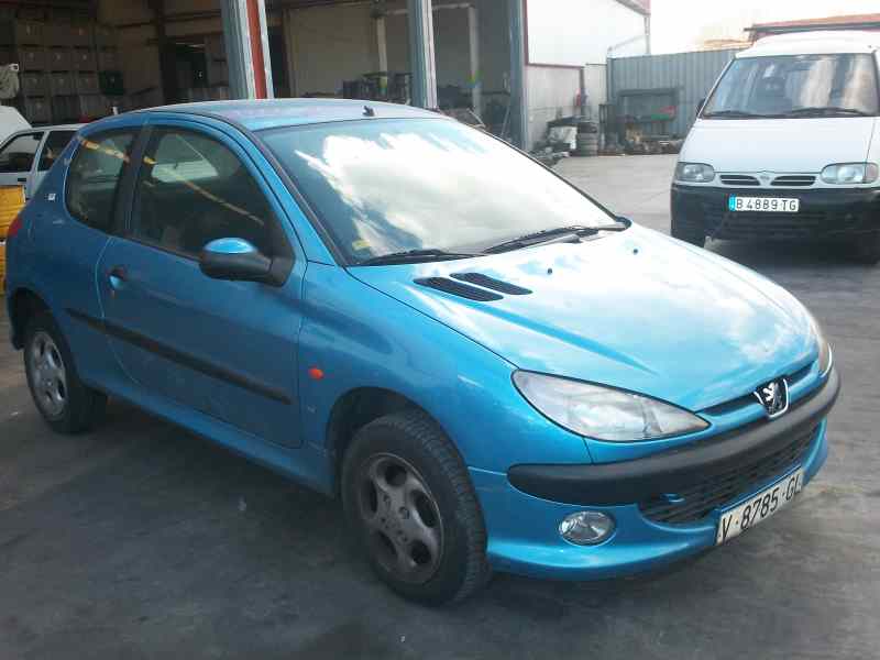 PEUGEOT 206 BERLINA 1998