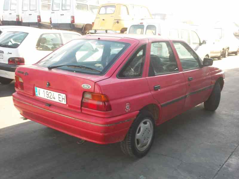 FORD ESCORT BERLINA/TURNIER 1990