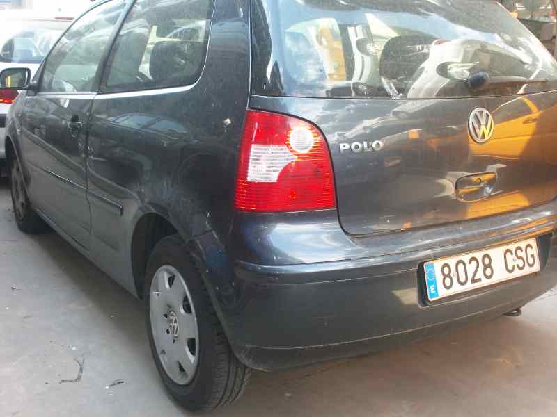 VOLKSWAGEN POLO (9N1) 2003