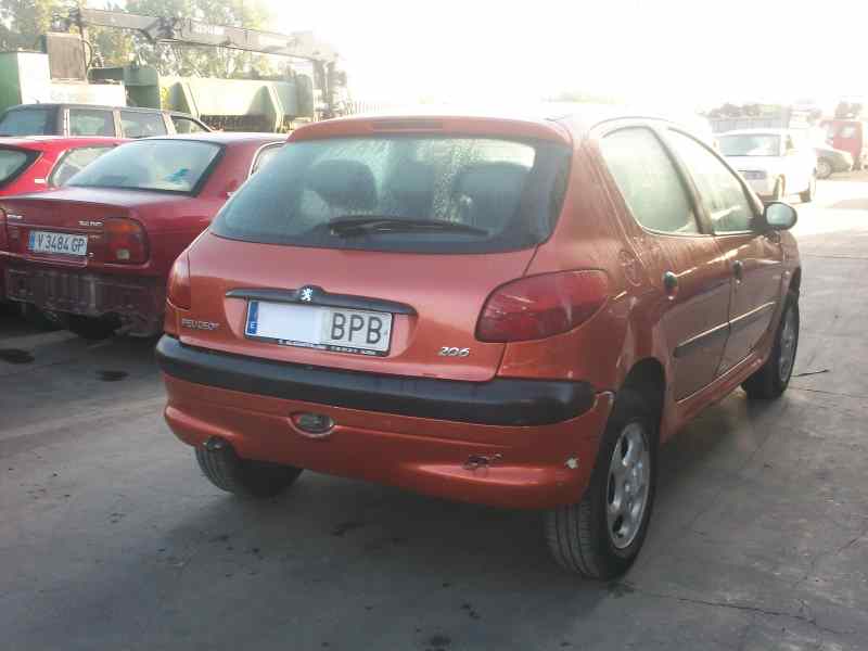 PEUGEOT 206 BERLINA 2000
