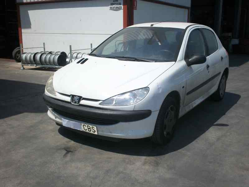 PEUGEOT 206 BERLINA 1998