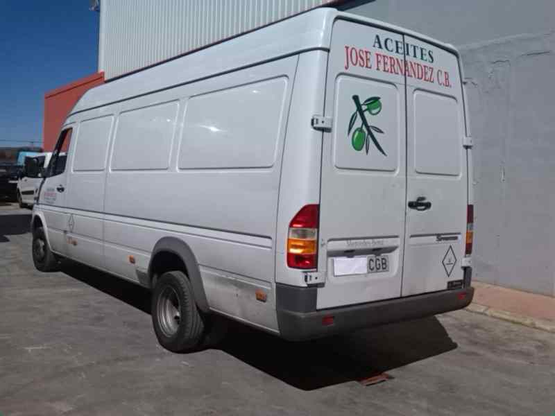 MERCEDES SPRINTER 02.00 -> CAJA CERRADA, TECHO ELEVADO 1999