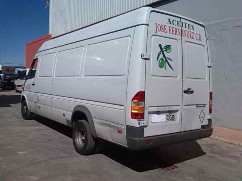 MERCEDES SPRINTER 02.00 -> CAJA CERRADA, TECHO ELEVADO 1999