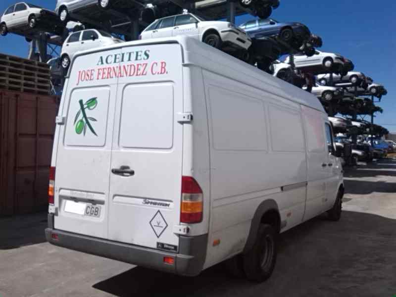 MERCEDES SPRINTER 02.00 -> CAJA CERRADA, TECHO ELEVADO 1999