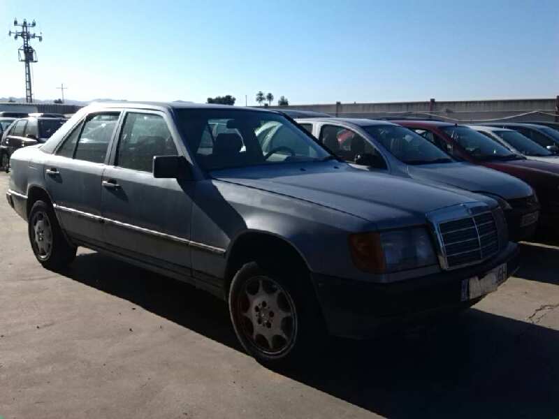 MERCEDES CLASE E (W124) BERLINA 1989