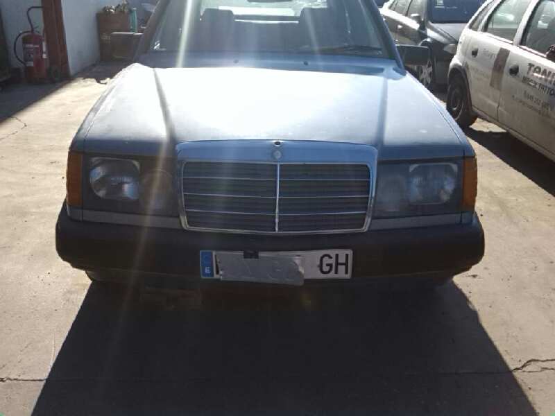 MERCEDES CLASE E (W124) BERLINA 1989