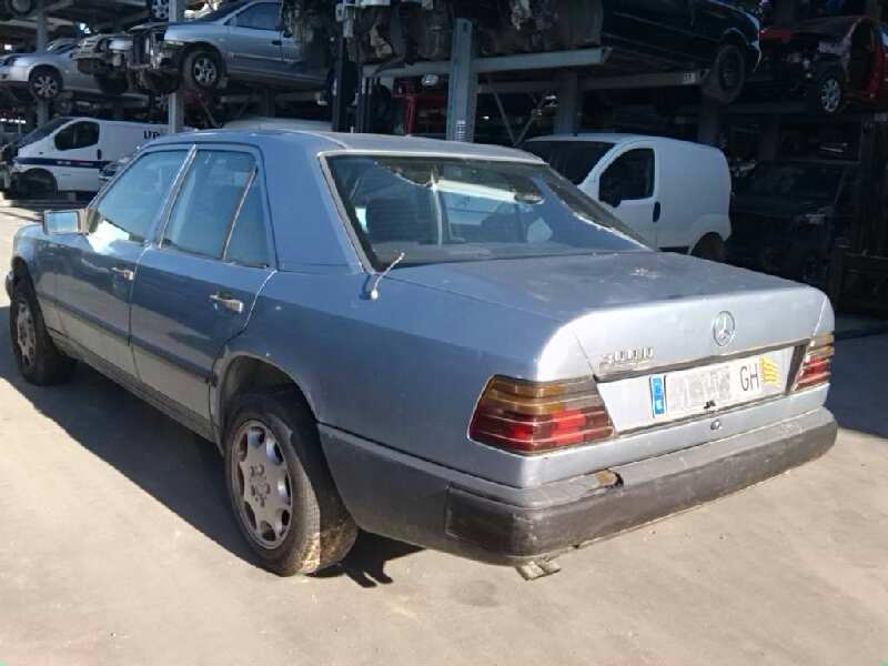 MERCEDES CLASE E (W124) BERLINA 1989