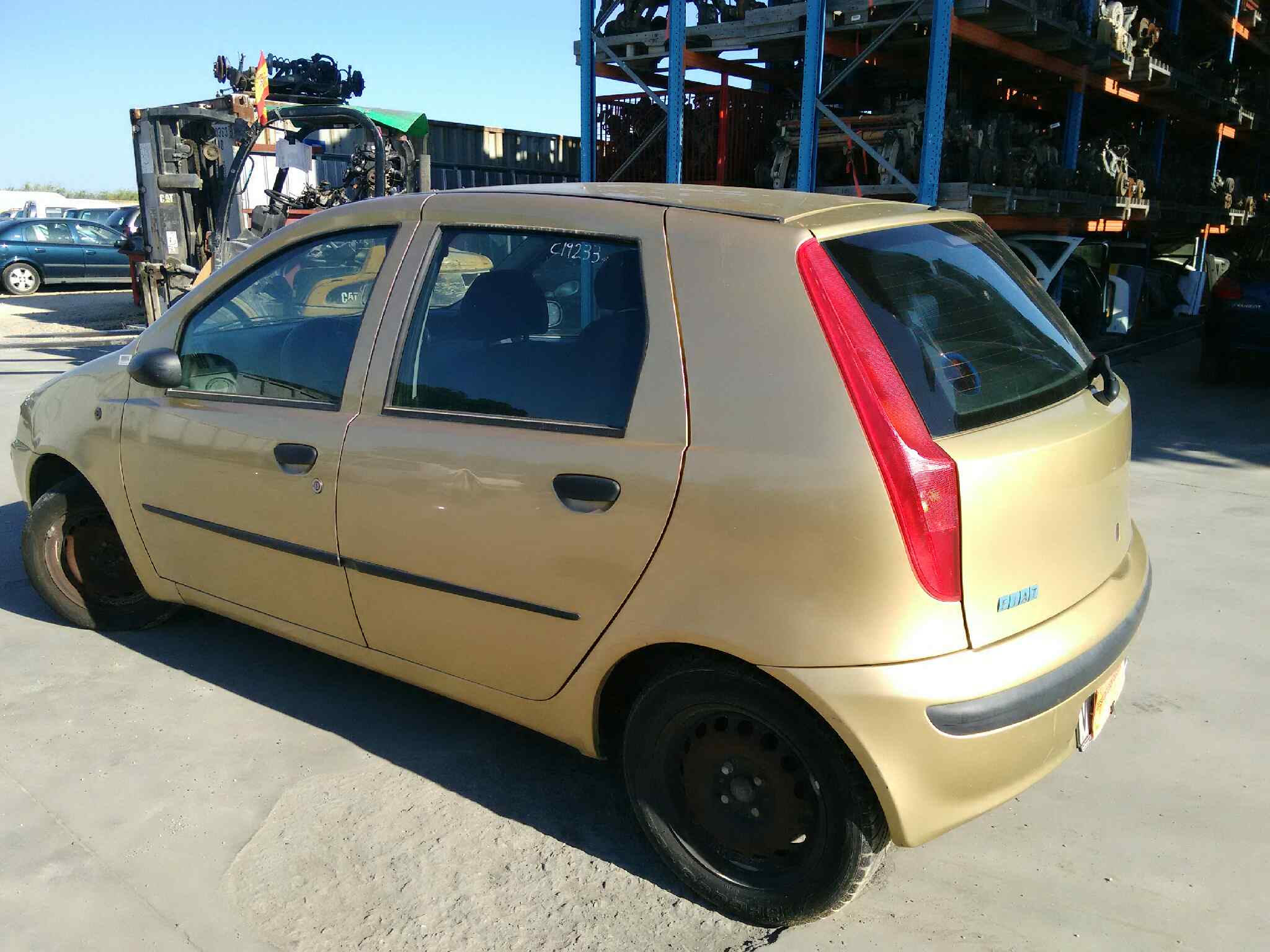 FIAT PUNTO BERLINA 1999