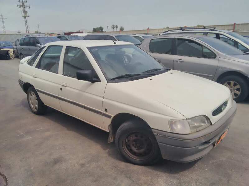 FORD ESCORT BERLINA/TURNIER 1994