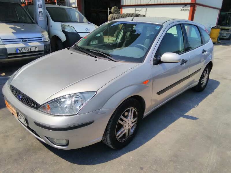 FORD FOCUS BERLINA (CAK) 1998
