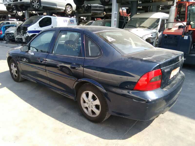 OPEL VECTRA B BERLINA 2000