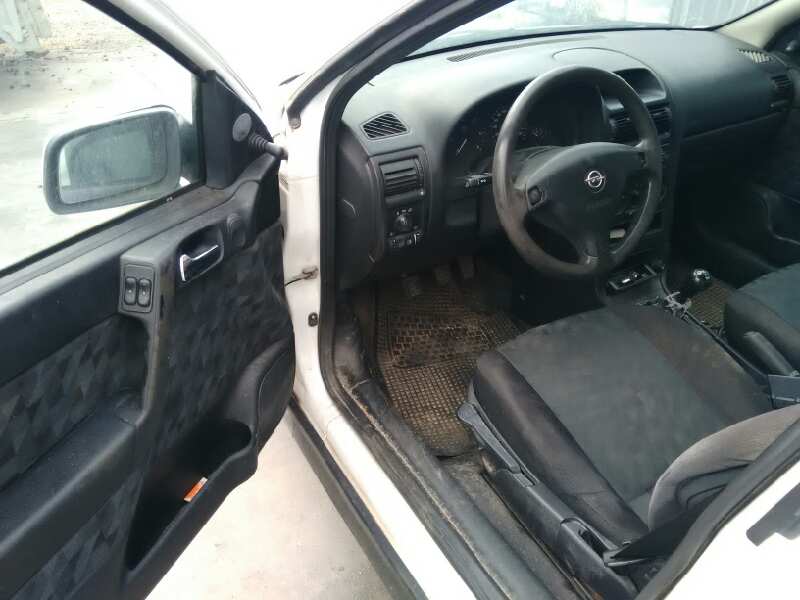 OPEL ASTRA G BERLINA 1999