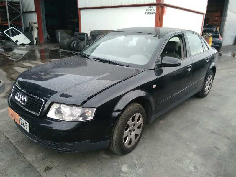 AUDI A4 BERLINA (8E) 2000