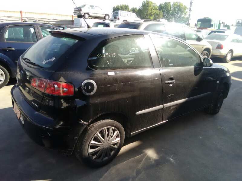 SEAT IBIZA 2001
