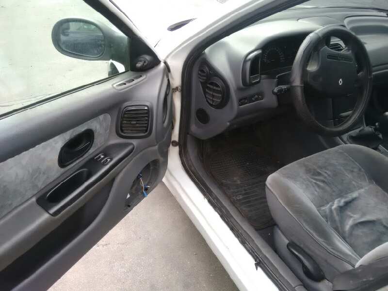 RENAULT LAGUNA 1994