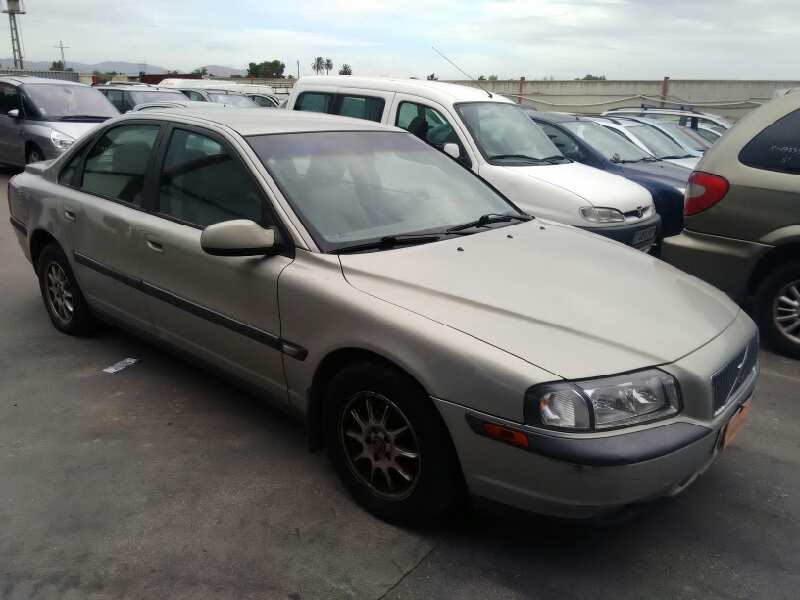 VOLVO S80 BERLINA 1998