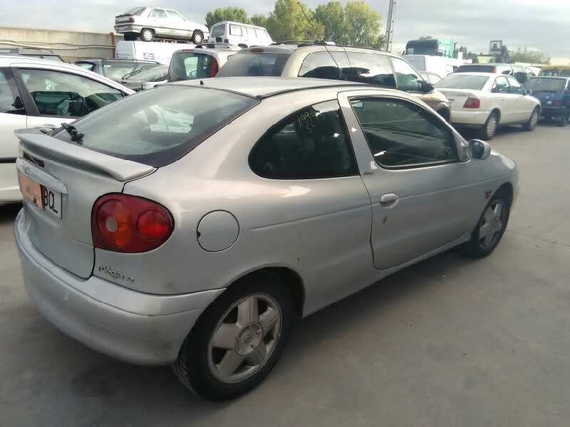 RENAULT MEGANE I COUPE FASE 2 1999