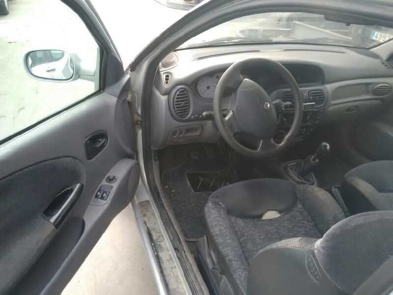 RENAULT MEGANE I COUPE FASE 2 1999