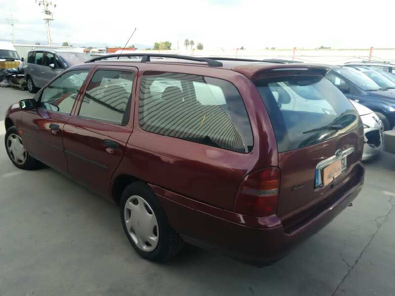 FORD MONDEO FAMILIAR 1996